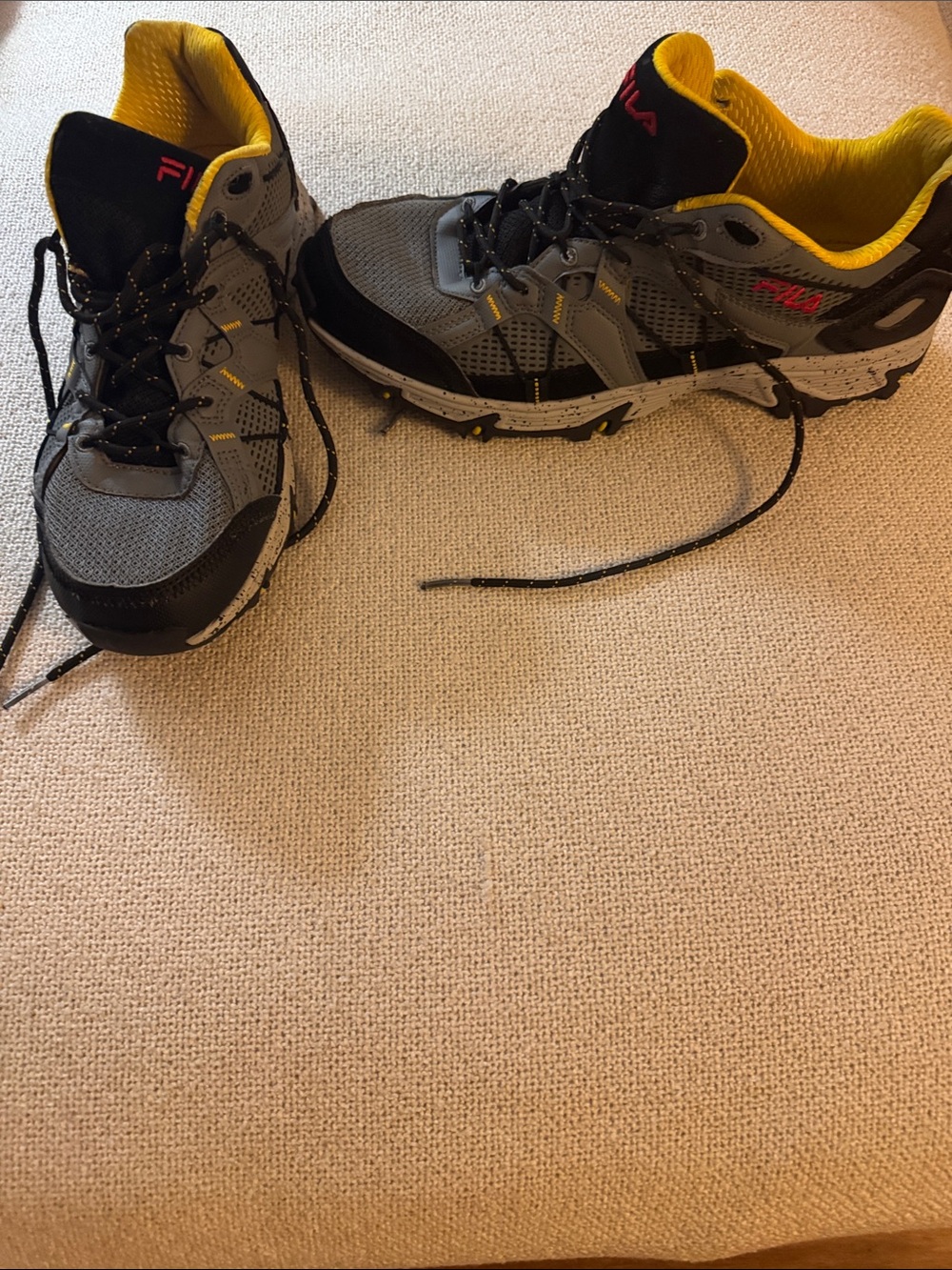 Fila Men's all-Terrain Gray and Yellow Athletic Trail Shoes 10.5